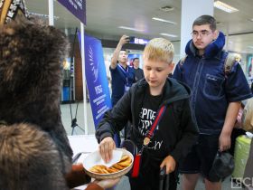 В Якутске встретили делегацию участников игры «Дипломаты будущего»