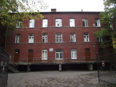 Комплекс зданий гарнизонного лазарета (арх. М. Гропиус, М. Шмиден)