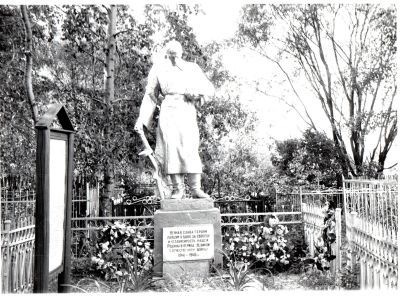 Братская могила советских воинов, погибших в боях с фашистами