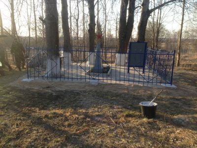 Братская могила воинов, погибших в 1943 г.