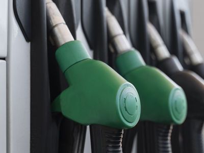 Роскачество исследует автомобильное топливо