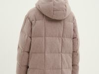 Пуховик из шерсти