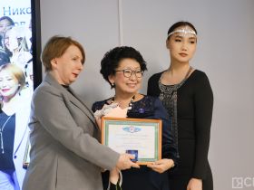 В Якутске в День гражданского активиста наградили общественников