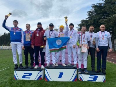 Сборная Якутии по стрельбе из блочного лука выиграла “золото” чемпионата России