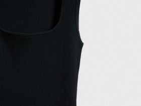 Вязаное платье в рубчик, Черный