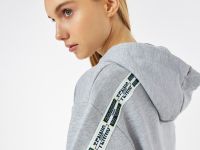 Женская толстовка Lacoste укороченного кроя с капюшоном