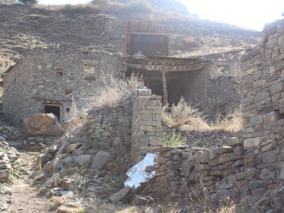 Резные камни с арабскими надписями (7 единиц)