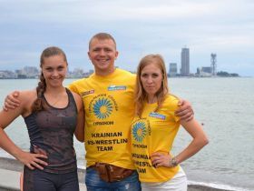 Итоги первого дня чемпионата Европы по мас-рестлингу в Батуми.