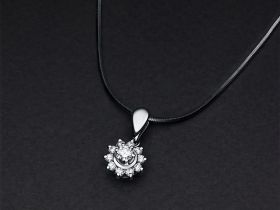 Классическая подвеска из белого золота с бриллиантами э4001пд07153800