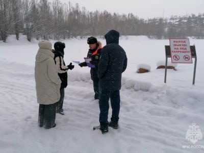 Более 1000 патрулирований провели инспекторы в Якутии в рамках первого этапа акции «Безопасный лед»