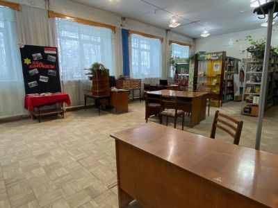 Балезинская поселковая библиотека