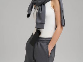 Свободные шорты с эластичным поясом