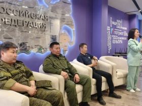 В Якутске прошла встреча школьников с ветеранами боевых действий