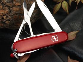 Нож перочинный Victorinox Huntsman, сталь X55CrMo14, рукоять Cellidor®, красный, 15 функций, 91мм