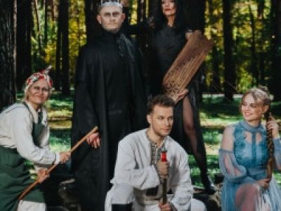 Как кощей на Василисе женился