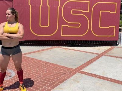 Сардаана Осипова стала первой в мас-рестлинге на чемпионате в Лос-Анджелесе