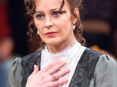 Обыкновенная история