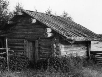 Амбар (деревянный)