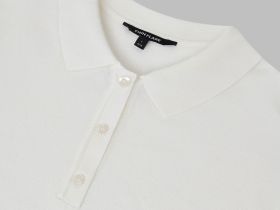 Легкий джемпер-поло прямого кроя