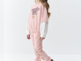 Комплект (толстовка+брюки) для девочки