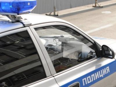 Певец Рома Жуков устроил дебош в аэропорту Нерюнгри