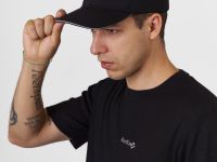 Кепка со светоотражающим кантом