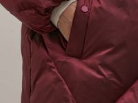 Пуховое пальто с капюшоном