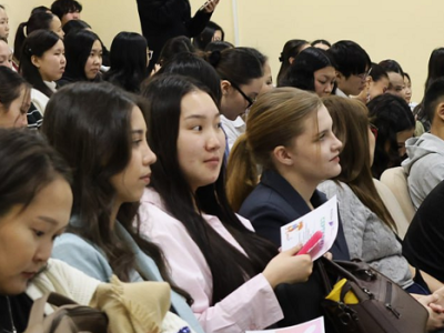 Алмазэргиэнбанк принял участие в фестивале профессий «Якутия — мои горизонты»