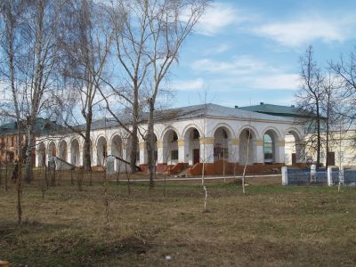 Западные гостиные ряды