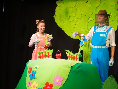 Билеты на Сказка о том, как Гусеница стала Бабочкой (Жёлтый квадрат) / Театр | Афиша | ИнфоТаймс