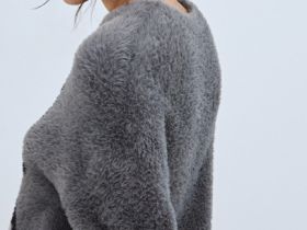 Пушистый джемпер с принтом собаки, Серый