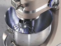 Electrolux Кухонный комбайн Electrolux EKM5570 / 1200 Вт / 10 скоростей / 4.8 л / песочного цвета