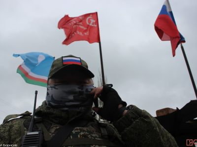 Видео: бойцам СВО ко Дню Победы доставляют подарки из Якутии