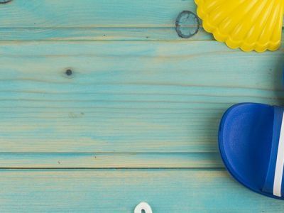 Эксперты назвали самую опасную летнюю обувь