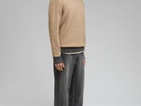 Джемпер полуприлегающего силуэта