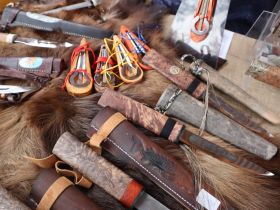 На Ысыахе Олонхо определят лучших изготовителей хомусов, колокольчиков, луков и ножей