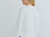 Кардиган на пуговицах, Белый