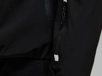 Горнолыжная куртка со съемным капюшоном