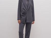 Жакет двубортный с v-образным вырезом