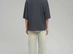 Футболка унисекс из хлопка оверсайз силуэта