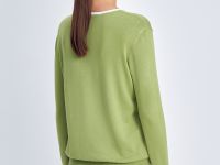 Джемпер с контрастной отделкой