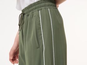 Женские спортивные брюки Lacoste широкого кроя