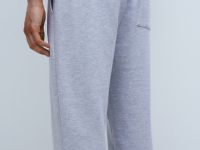 Базовые джоггеры, Серый