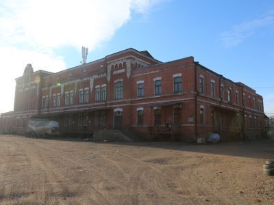 Бывш. винокуренный з-д купца Кобылкина