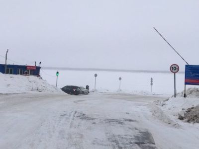 До 10 тонн увеличили грузоподъемность ледовой переправы Якутск - Нижний Бестях