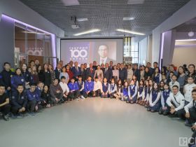 В Якутске открылась выставка, посвященная 100-летию Гавриила Чиряева