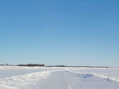Автоцистерна с дизтопливом опрокинулась в Олекминском районе Якутии