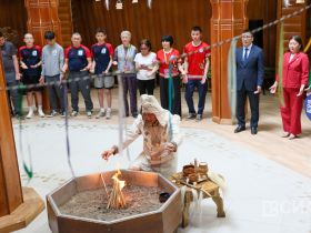 В Доме Арчы зажгли огонь Спартакиады учащихся Якутии