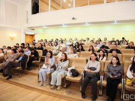 В Якутске наградили победителей конкурса «Белый мир Арктики через призму детской книги»