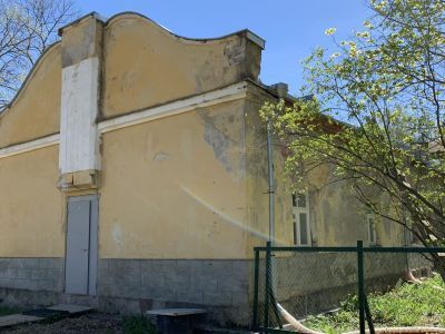 Главное здание
